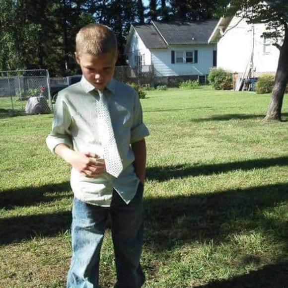 Meet your Posher, Andrea - Picture 4 of 7